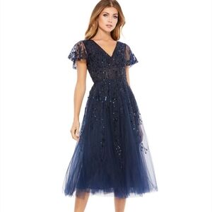 MAC DUGGAL SZ 8. BLUE EMBELLISHED FLUTTER SLEEVE TEA LENGTH DRESS. NWT. cocktail